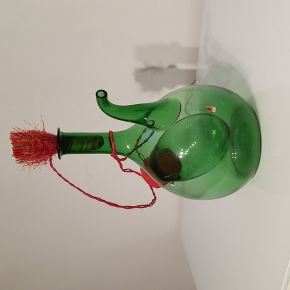 Vintage Italian Blown Glass Decanter with Ice Chamber - Picture 4 of 17